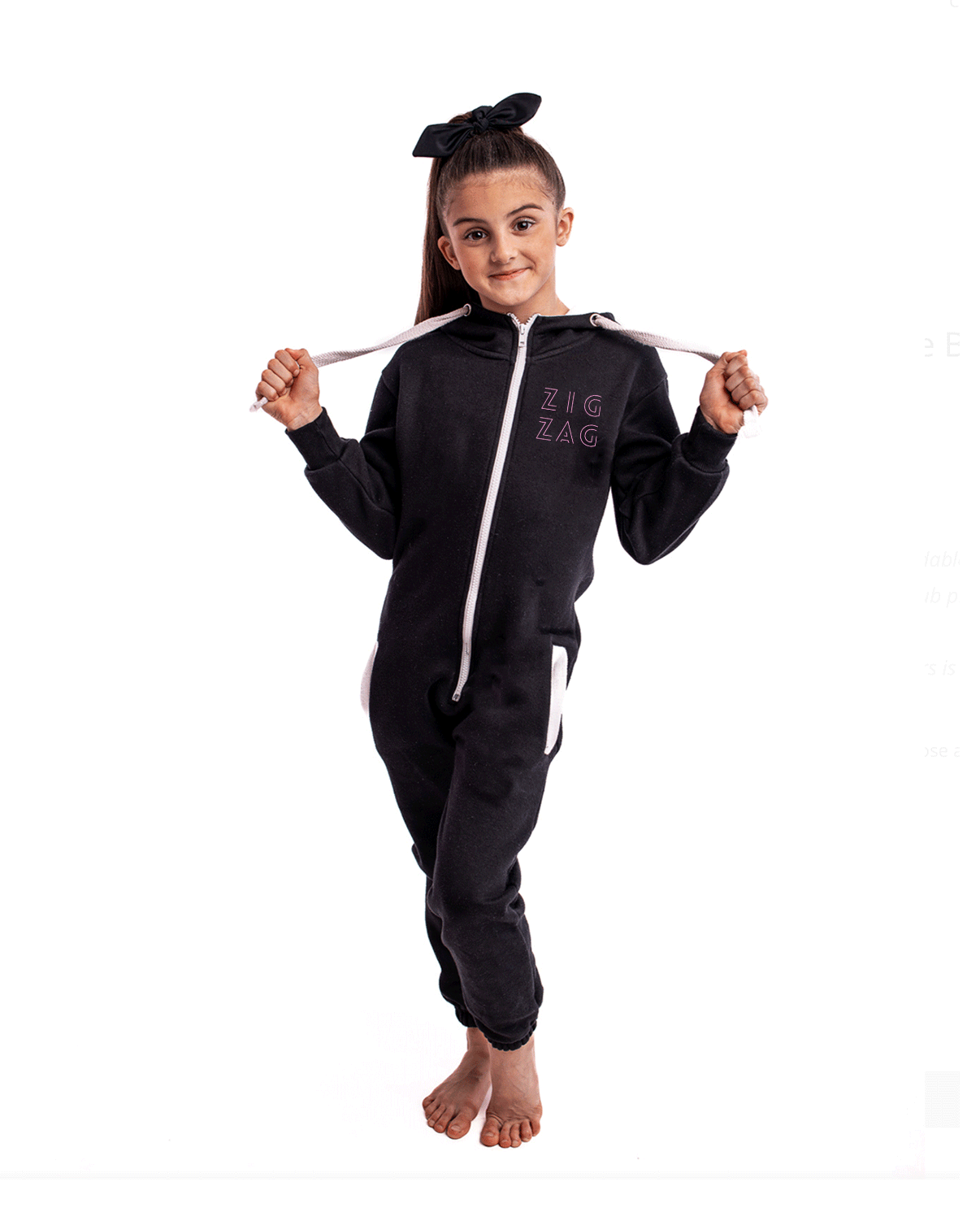 zigzag_onesie_black_front_f