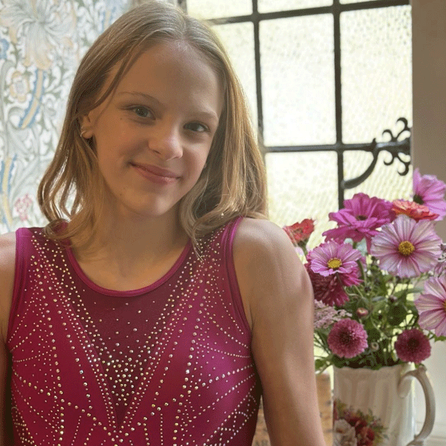 new-bestselling-leotards-lycra-MAGENTA- Elegant elite gymnast in lycra leotard with ombre in country house