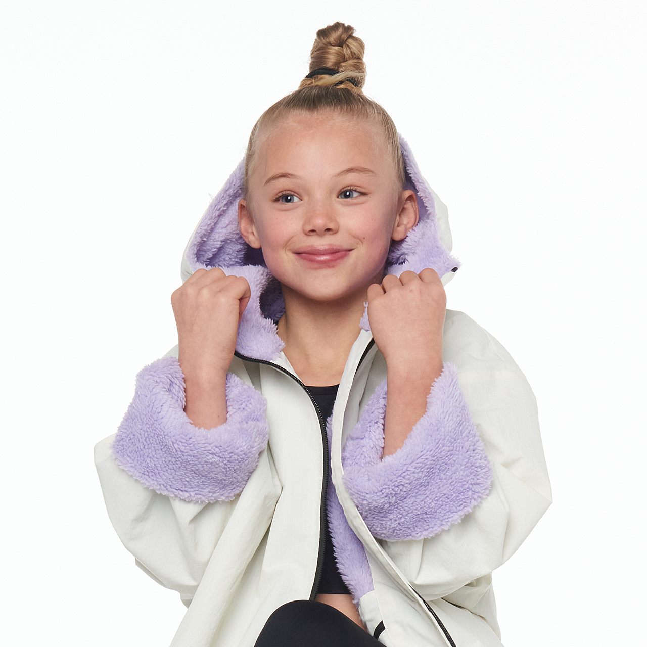 gymnastics_gym_robe_lilac_cream cute lilac and cream fluffy waterproof gymnastics robe in childrens sizes