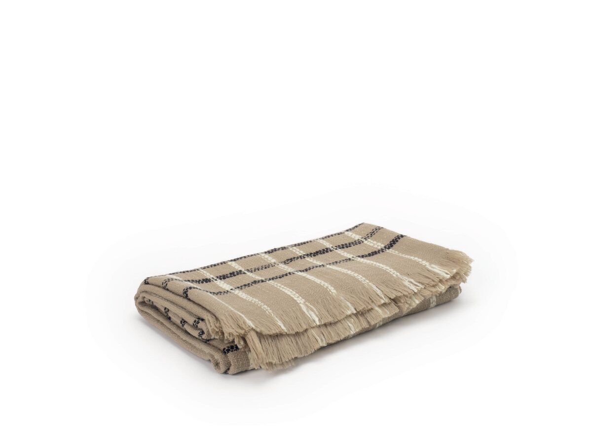check-wool-9